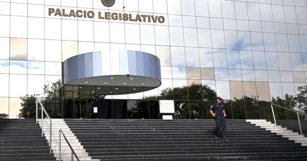 La Nación / Aseguran que no hay pedidos para sesiones extras