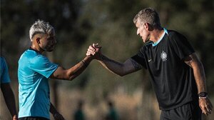 Versus / Los goles de Olimpia en su triunfo ante Racing de Montevideo