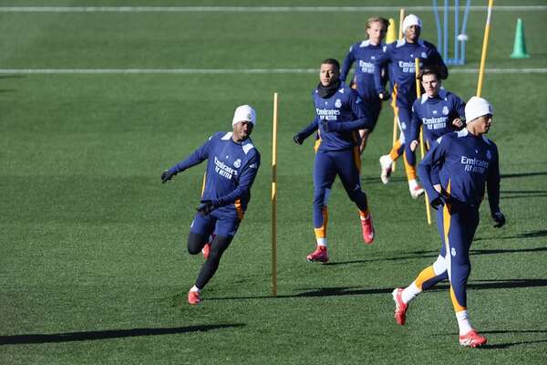 Un Real Madrid herido ante los intratables Barça y Atlético en la Liga - Fútbol - ABC Color