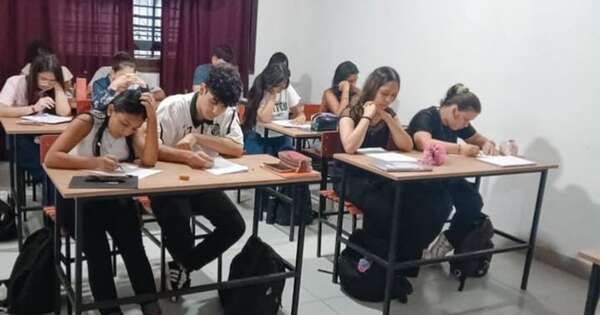 La Nación / La ANR beneficia a 156 jóvenes universitarios con cursos de ingreso