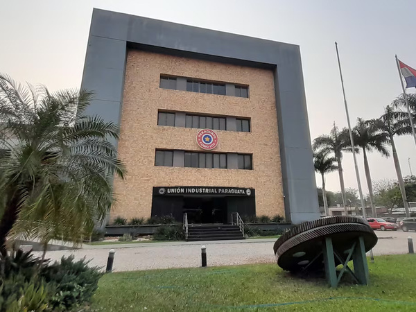 UIP rechaza propuesta de reducir horas laborales