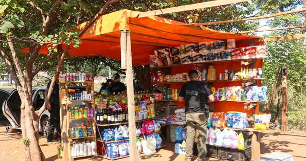 La Nación / Detienen a microtraficante que utilizaba puesto de ventas de productos de Clorinda como fachada