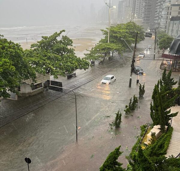 Camboriú en emergencia por lluvias e inundaciones - 1000 Noticias