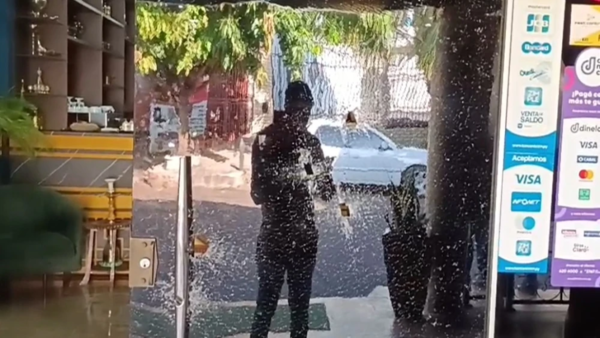 Desconocido dispara a conocido restaurante libanés en Ciudad del Este
