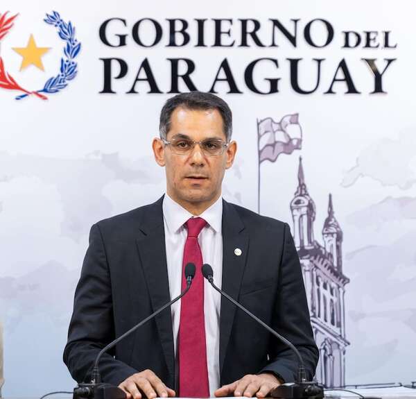 Promulgación de la Ley de Carrera y Servicio Civil: cada institución hará su propia reglamentación - Nacionales - ABC Color
