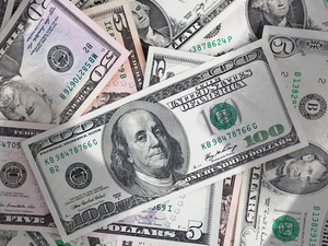 Dólar podría alcanzar G. 8.000 y encarecer productos