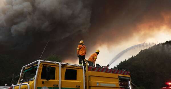 La Nación / Incendio forestal, en Patagonia argentina