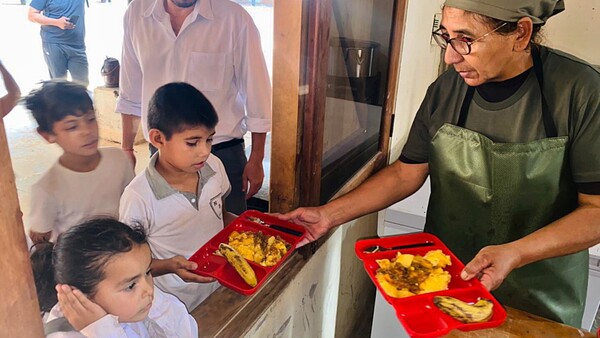 Hay 9 protestas contra los pliegos de licitaciones de Hambre Cero