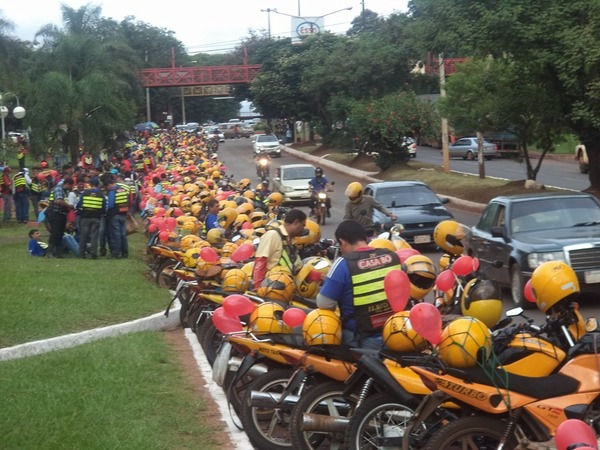 Sube de tono conflicto entre mototaxistas y motobolts en CDE: temen enfrentamientos - La Clave
