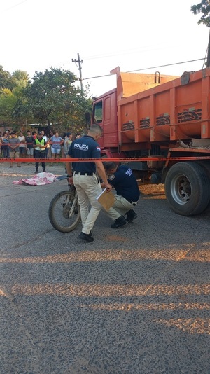 Motociclista muere tras ser atropellado por un camión en Villeta - Unicanal