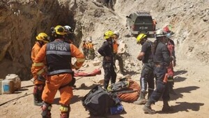 Al menos cuatro muertos y diez desaparecidos en el derrumbe de una mina en Mozambique