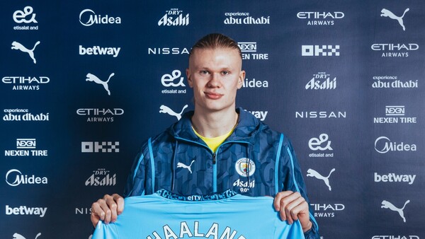 Erling Haaland renueva con el Manchester City