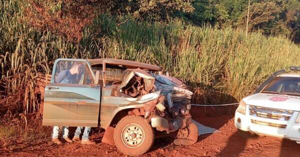 Diario HOY | Choque frontal entre camión y camioneta deja un muerto y un herido