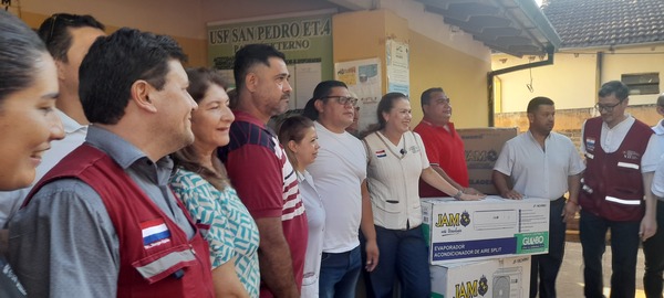 Entrega de equipos para la Unidad de Salud Familiar en el barrio San Pedro Etapa 4