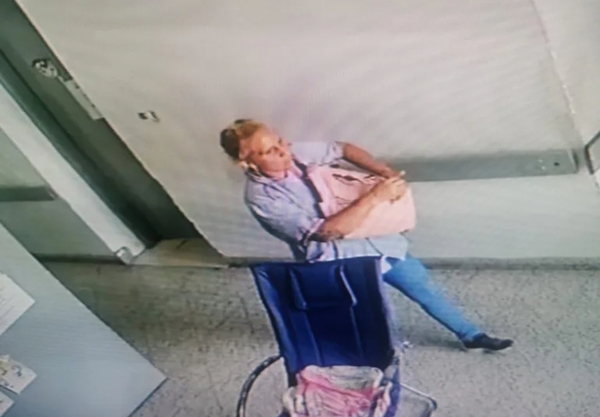 Temen que detenida por robo de bebé en barrio Obrero sea linchada - Noticiero Paraguay