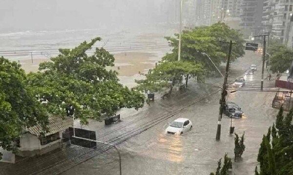 Balneario Camboriú está inundado y declararon estado de emergencia – Prensa 5