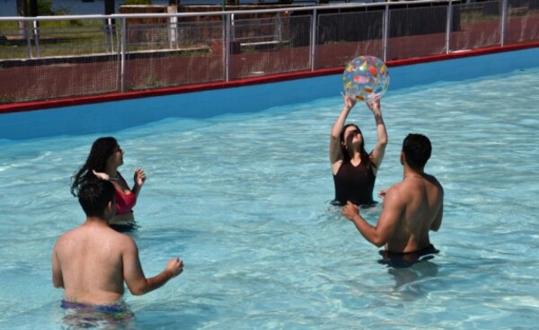 Itaipu habilita piscinas de la Playa Tacuru Pucu de Hernandarias