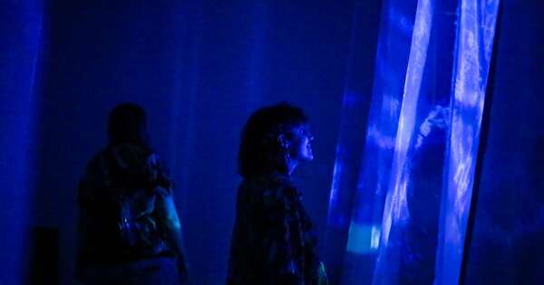 La Nación / Instalación única en Asunción invita a imaginar el mar