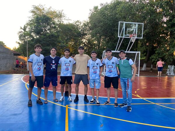 Inauguran moderna plaza en el barrio San Juan de Cambyreta para promover el deporte y la integración comunitaria