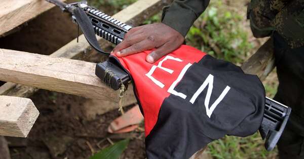 La Nación / Colombia suspende diálogo con ELN tras jornada con 30 muertos