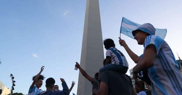 Diario HOY | Argentina logra superávit fiscal anual por primera vez desde 2010