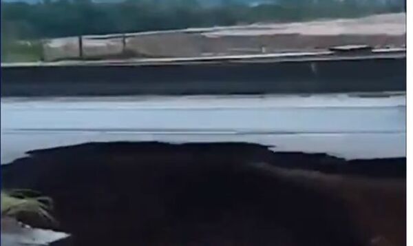 ¡Atiendan que los que van hacia Floripa! La BR 101 se cortó