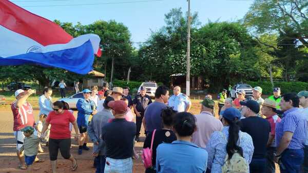 Pobladores de Misiones piden continuación de obras de Ruta del Progreso