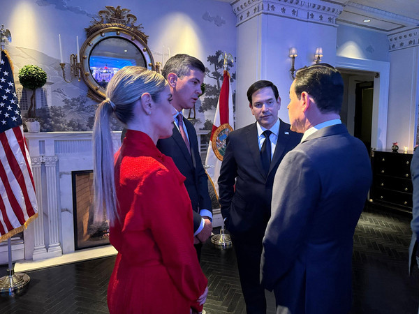 Peña acuerda visita de Marco Rubio