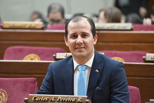 Diputado Pereira desmiente ser proyectista de la Ley de Unificación de Aranceles de Habilitación de Rodados