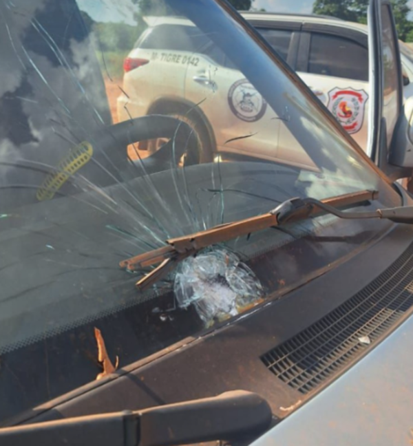 Invasores atacan a balazos a comitiva fiscal-policial en Yasy Kañy