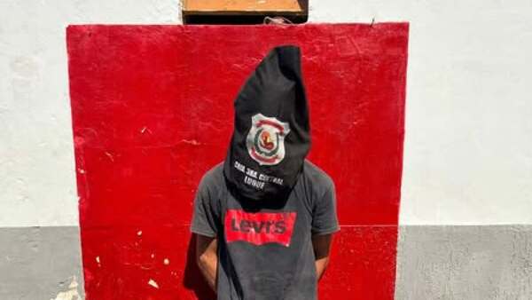 Detienen a dos hombres por asaltar a su vecino en Luque
