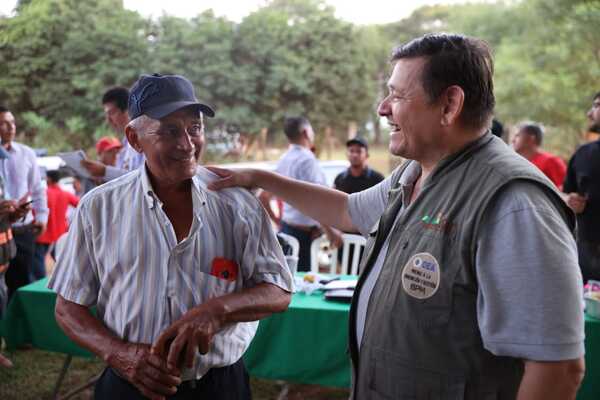 Indert trabaja en la titulación de unos 12.000 lotes en el departamento de Caaguazú - .::Agencia IP::.