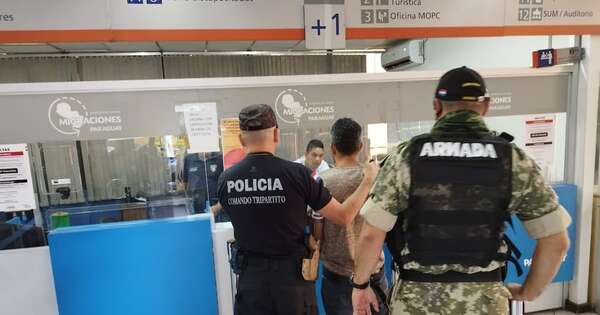 La Nación / Detuvieron en CDE a brasileño condenado por homicidio en su país