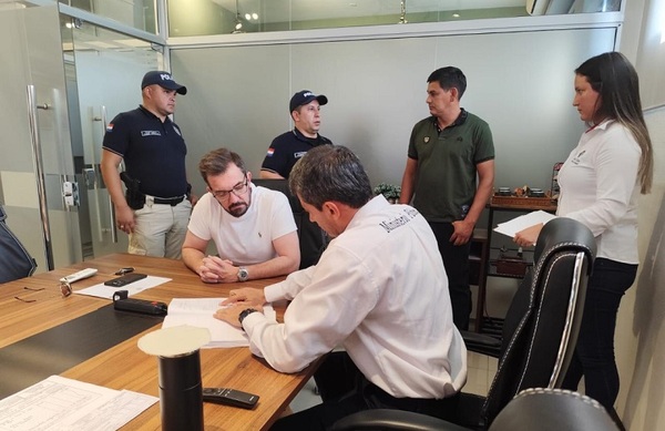 Allanamiento y detención por presunta estafa
