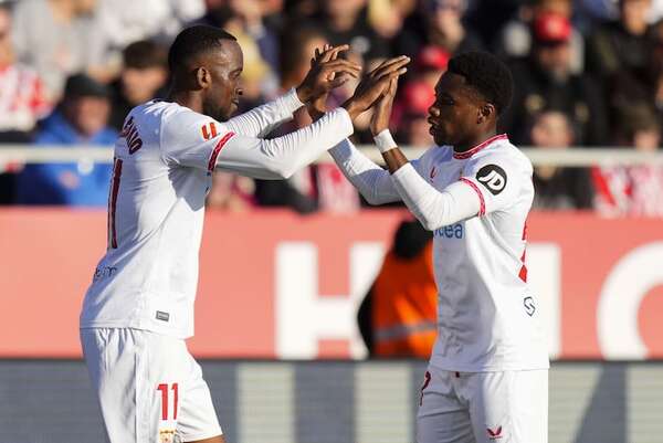 El Sevilla asalta Girona con un gol de Lukebakio en el 88′ - Fútbol Internacional - ABC Color