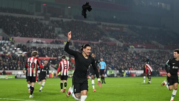 Darwin sale al rescate del Liverpool