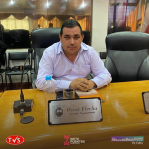 EL CONCEJAL OSCAR FLECHA EXPONE IRREGULARIDADES EN EL MANEJO DE RECURSOS PÚBLICOS Y CRITICA LA FALTA DE RESPUESTAS DEL EJECUTIVO DEPARTAMENTAL. - TVS