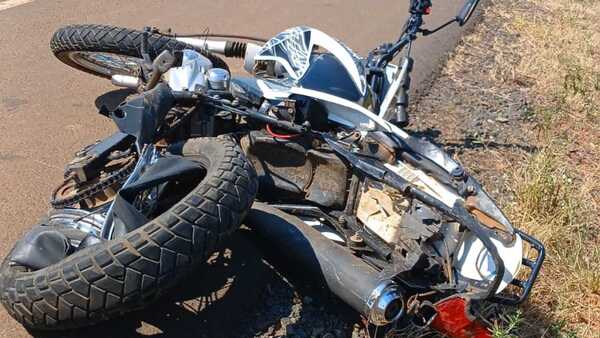 Colisión entre camioneta y motocicleta deja un muerto en Coronel Oviedo