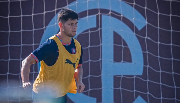 Versus / Volvió con todo, fue figura en los amistosos y ahora Jara no será tenido en cuenta