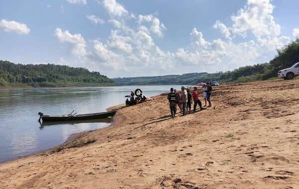 Adolescente de 14 años murió ahogado en aguas del río Paraná - ABC en el Este - ABC Color