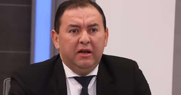 La Nación / Senador urge “madurez política” para zanjar crisis