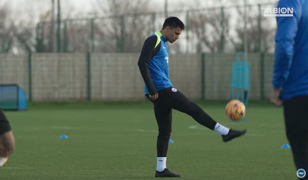 Versus / Diego Gómez recibe su primera convocatoria y podría debutar ante el United
