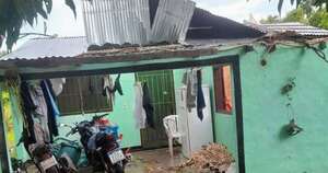 La Nación / Temporal en San José de los Arroyos dejó viviendas destechadas