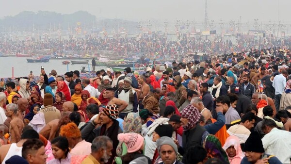 Se desata un incendio en el festival hindú de Kumbh Mela, la mayor reunión humana del planeta
