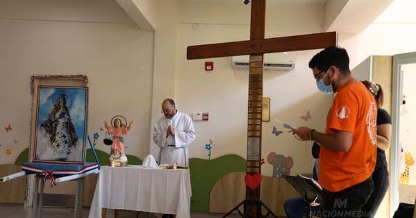 La Nación / Cruz Peregrina visitó el hospital pediátrico