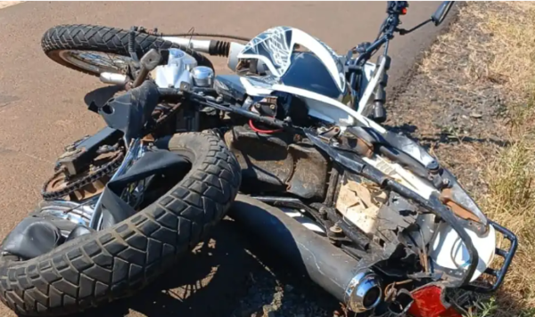 Choque entre camioneta y motocicleta deja un muerto en Coronel Oviedo