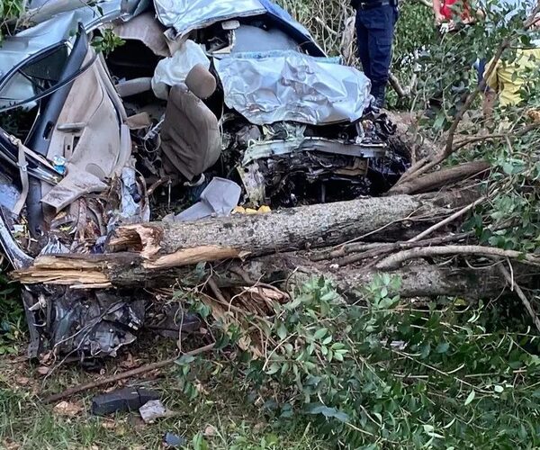 Fatal accidente en la ruta PY07 deja una madre sin vida y a su hijo herido
