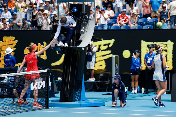Versus / La ucraniana Svitolina vence y evita saludar a su rival rusa