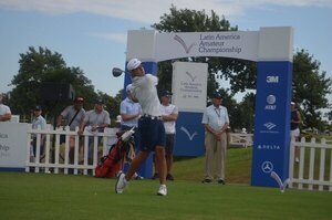 Versus / Fortlage marca un hito para el golf paraguayo en el LAAC