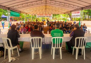 Campesinos se movilizan en repudio a desalojos - 1000 Noticias